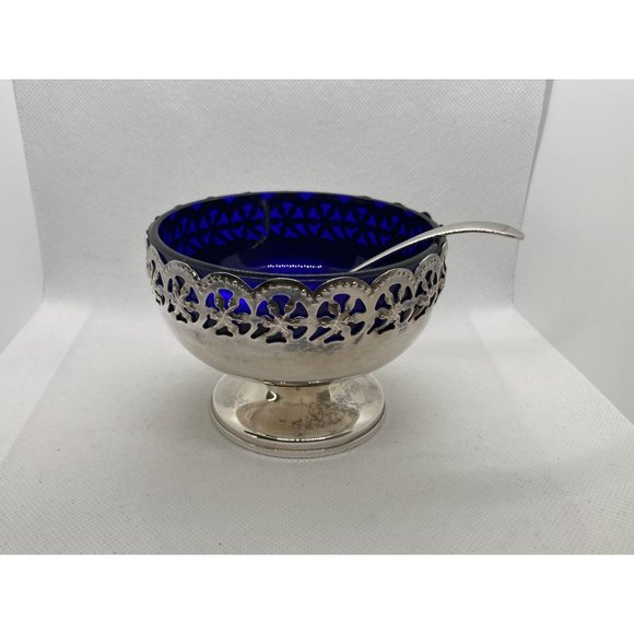 Vintage Celtic Quality Plate Cobalt Blue Glass Bowl Pedestal Candy Bowl England - Picture 4 of 8